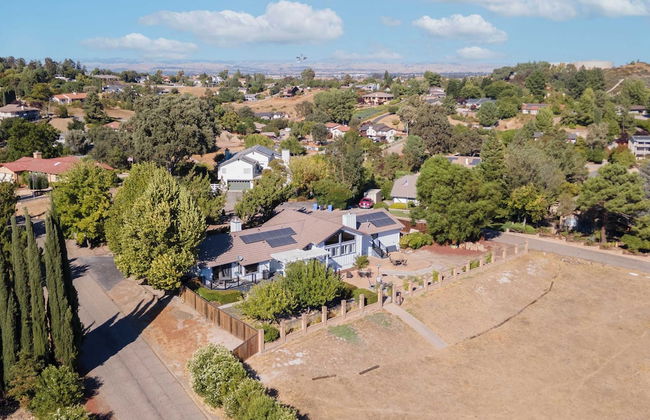 Paso Vista Bella by Avantstay Luxe Group Escape w/ Wine Country Views - Foto 2