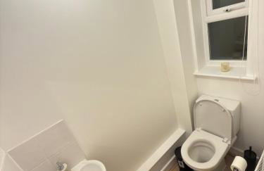 Oak House No15 Scotland Road 5BR Parking - Foto 2