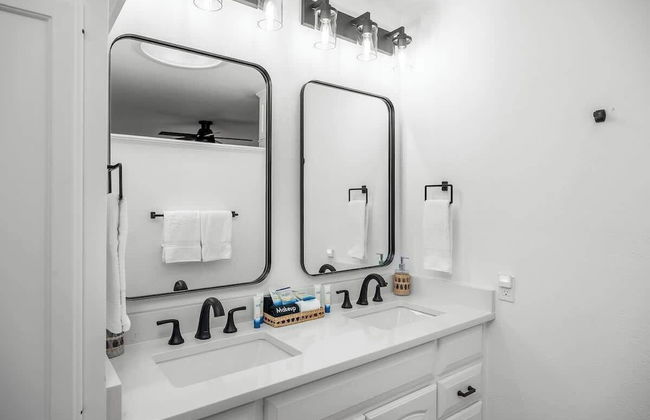 Pecan Retreat-half Mile to Main - Foto 26