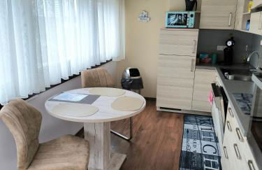Im Herzen von Wiesdorf- Blick auf das BAYER-KREUZ -Appartement mit 2 Schlafzimmern & 3 Betten-für 4 Personen -Zentral gelegen - Friedrich Ebert Platz 5a , 4te Etage -kein Aufzug -Lift- Dachterrasse und Sauna - Kaution Pflicht - - Foto 31