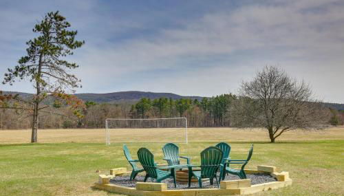 4 Mi to Great Barrington Berkshires Retreat! - Foto 1