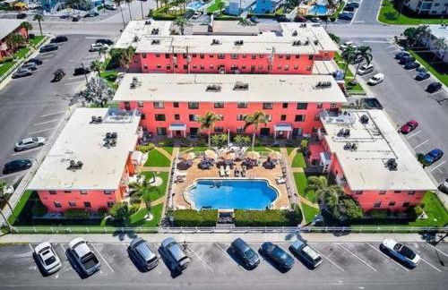 Ocean view studio with heated pool - Foto 12