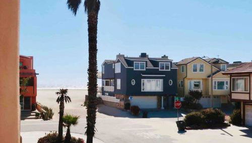 Cool Cali Vibe - Barefoot Stepping Distance 2 Sand - Photo 1
