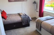 Well presented 3 Bed House- 9 Guests - Great for Leisure stays or Contractors -NG8 postcode - Foto 11