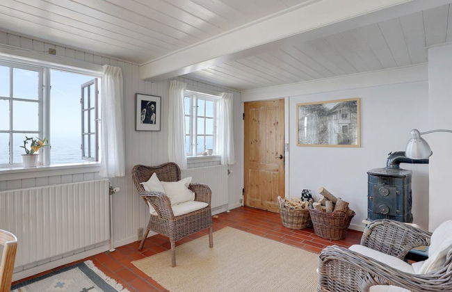 "Asgot" - 15m from the sea - Photo 6