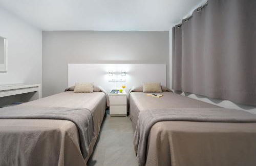 Apartamentos Los Papagayos - Foto 40