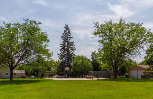 Renovated 2 bed 2 bath Near Arena and Downtown - Foto 35