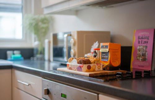 2 Bed Apartment - Cardiff City Centre - Free Parking - Foto 30