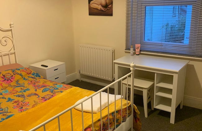 Apartment, Stylish 2 bed Riverside House, 2 Kingsize beds, Free Parking - Foto 4