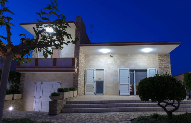 Villa Solare con piscina fronte mare - Foto 32