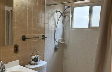 Downtown 2 Bedrooms Full Kitchen & Easy Parking - Foto 22