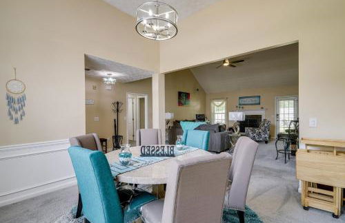 Shop, Fish and Explore Suburban Home in Loganville! - Foto 7