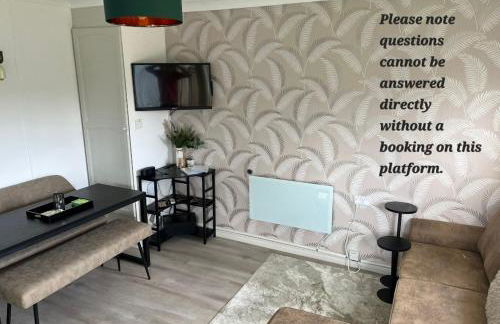 Home on the Broads Just Renovated - Foto 5