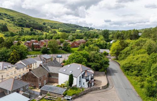 The Old Band Room House No 2 - Photo 2