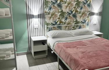 Dimora di Antonietta Room - near Train Station & Wi-Fi - Foto 4