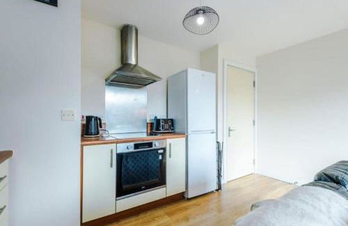 Modern 2BR near Manchester city centre - Free parking garage - Foto 18