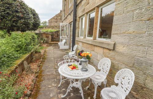 The Garden Apartment - Photo 27