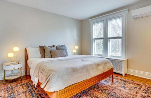 Explore Orange and NYC! Luxury Family Home with Deck - Foto 25