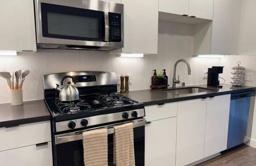 Modern Retreat 10 Min from Disneyland With Pool & Gym - Foto 5