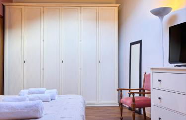 Maison Mezzanotte Mansarda Chic in Centro con Parcheggio Privato - Foto 4