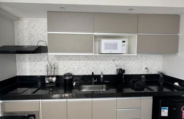 Flat lindo com piscina e linda vista da cidade - Foto 36