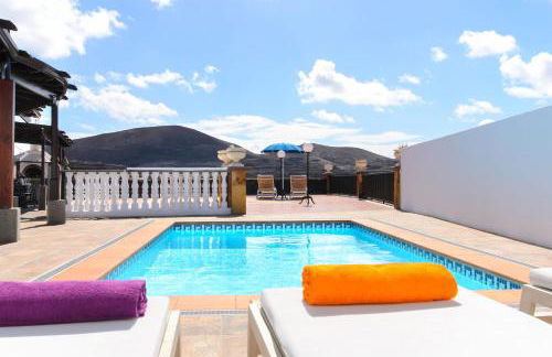 Villa Titán - Foto 1