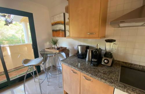 Sunny Retreat with Stunning View - Foto 36