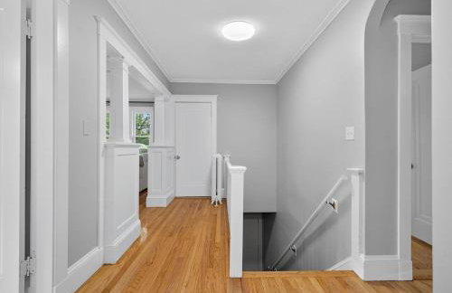 Vintage 5BR apt in Boston with Free Parking - Foto 9