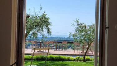 Nice apartments lake view & free parking - Photo 4