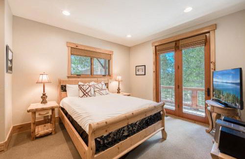 Truckee Timbers at Gray's Crossing by Tahoe Getaways - 4BR w Hot Tub, Ping Pong & EV - Foto 28