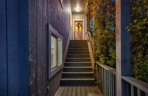 Spacious 4BD 3BA with hot tub, fire pit, and wraparound deck - Foto 39