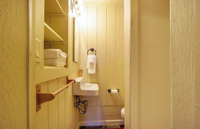 Mountainside Overlook Lake Views & Hot Tub - Foto 19