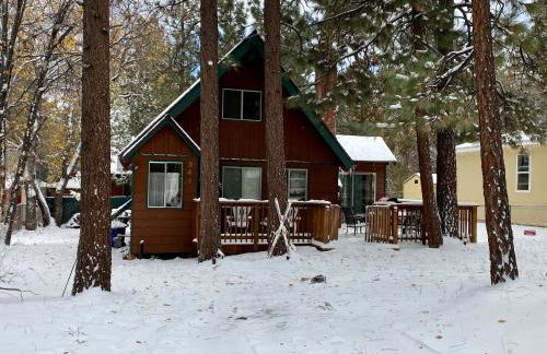 Far Enough Cabin - Chalet style cabin, walking distance to the trails! Foosball table! - Foto 32