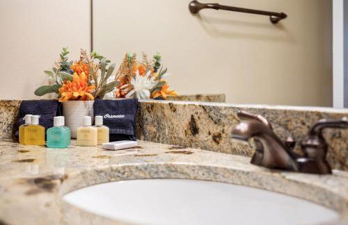 FORE! Tee Time Retreat @ GT Resort - Photo 15