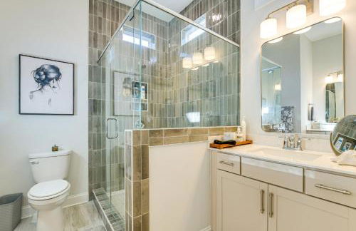 Lake Greenwood Access Modern Escape with Patio! - Foto 12