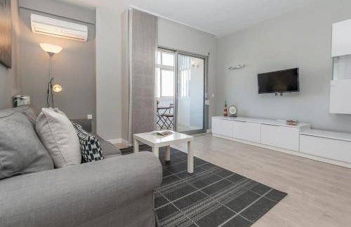 Apartamento Plaza de Castilla II - Urbano con Estilo y Funcional - Foto 18