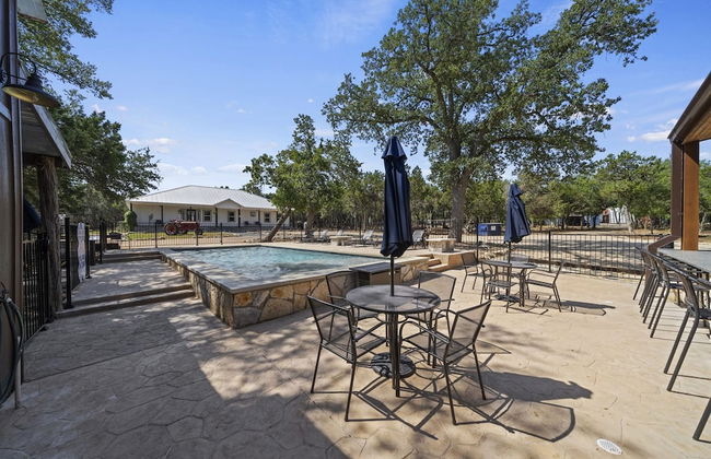 Luxury Retreat for 28 Terracotta Bliss Getaway - Photo 52