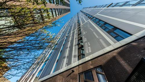 Stylish Skyline Apartment - 2 Bed, 2 Bath, Gym, Concierge in City Centre - Foto 2