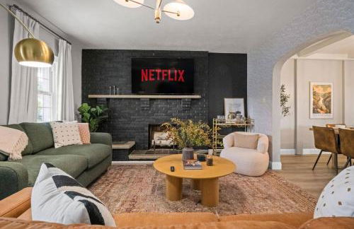 4-bedroom house in charming Oak Hill with WiFi, AC. Relax and enjoy - Foto 5