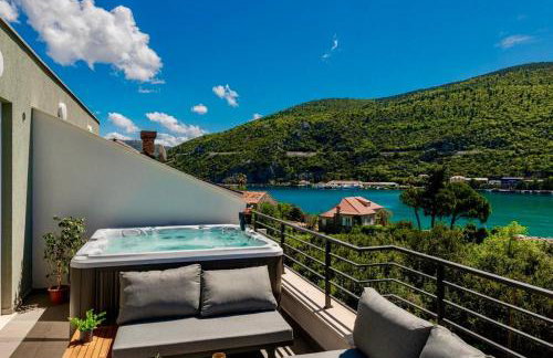 Mokos Modern Suite with Sea View and Jacuzzi - Foto 31