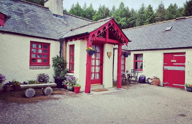 Sweetheart Cottage - Photo 1