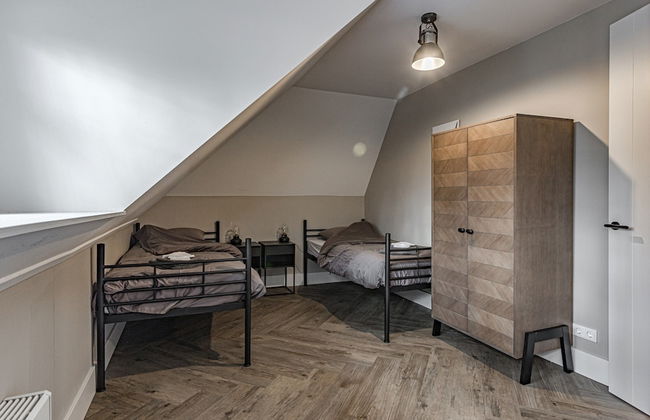 Charming Holiday Home in Nijverdal with Hot Tub - Foto 7