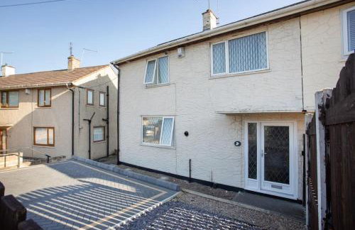 Rawmarsh House, Rotherham for contractors & Families, off-road parking, high speed wifi - Foto 5