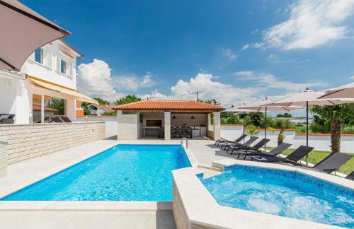 Villa Anela - Photo 10