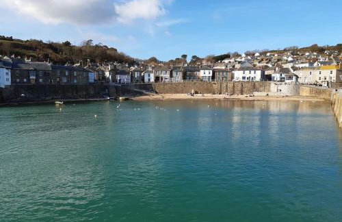 Corvus - Beautiful cottage half a mile from Mousehole - Photo 62