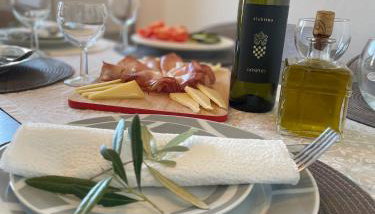 Denis Apartment - Photo 5