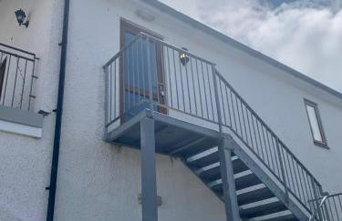 Apartment 14 - Photo 3