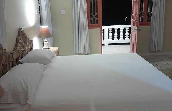 Blue Turquoise Sea Villa - Photo 10