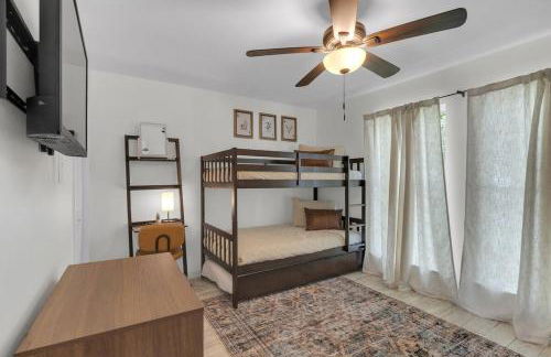 Texan Backyard Vibes l Cowboy Pool & BBQ l Pet-Friendly - Foto 32