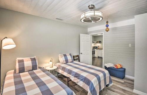 Dog-Friendly Home with Gas Grill - Walk to Rose Bay! - Photo 22